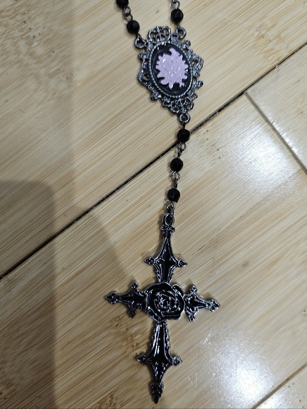 Dolls Kill Goth Widow Holy Mark Rosary Black Cross Rose Cameo Skull Necklace - Picture 4 of 7